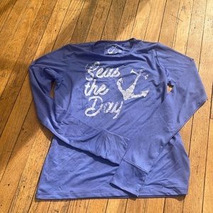 Woman’s fishing shirt